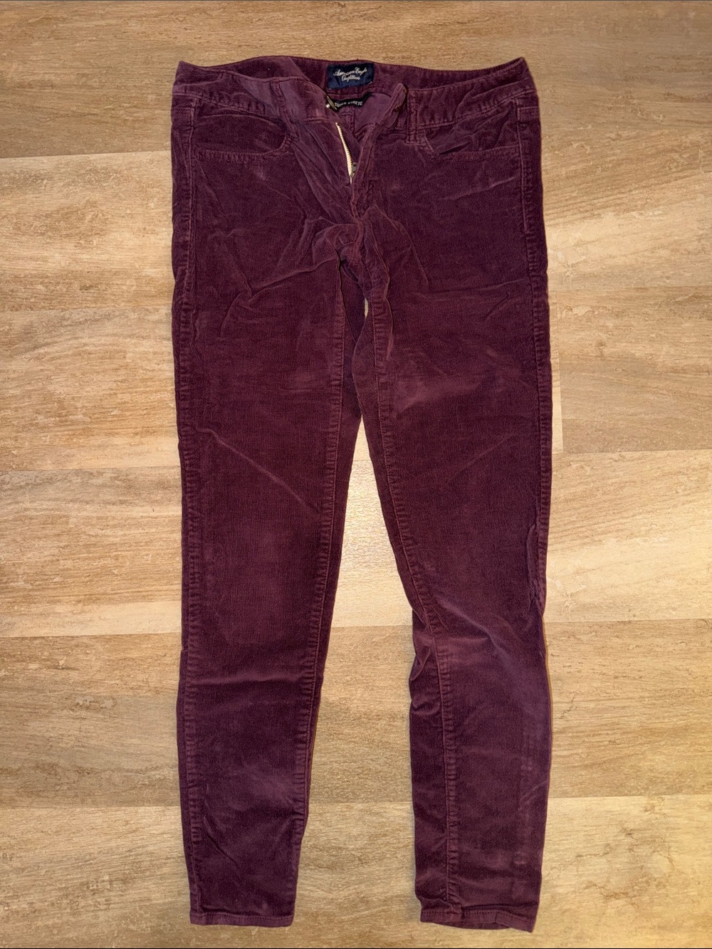 Women’s Corduroy jegging in Deep Burgundy